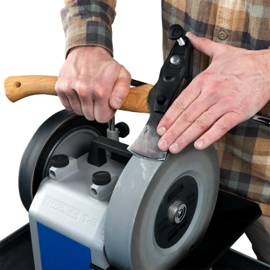 AX 40 Axe Jig in use web 800x800 kuva