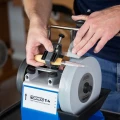SVM 00 in use 800x800